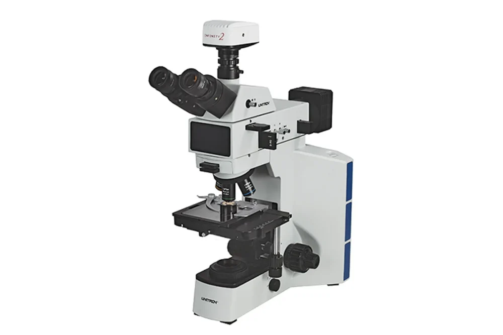 Microscopio metalográfico