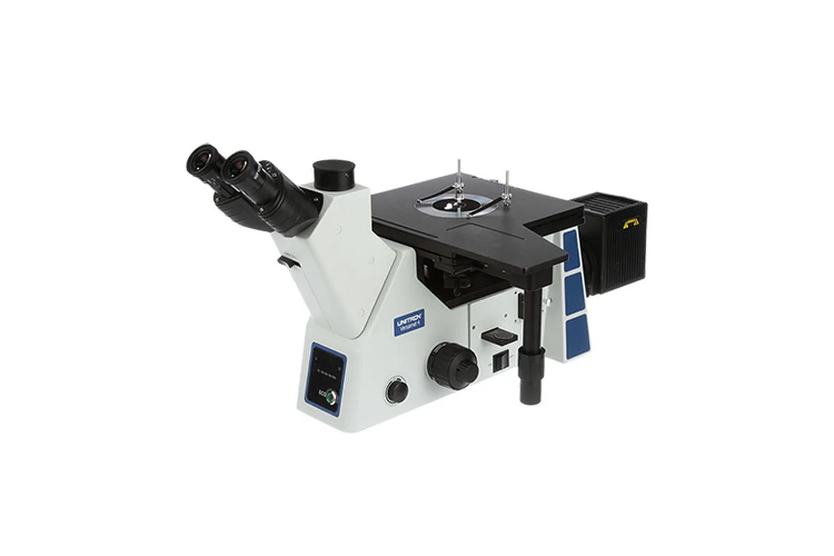 Microscopio metalográfico
